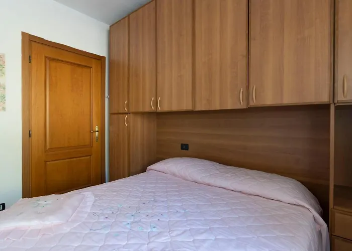 Apartamento Aurora By Interhome *