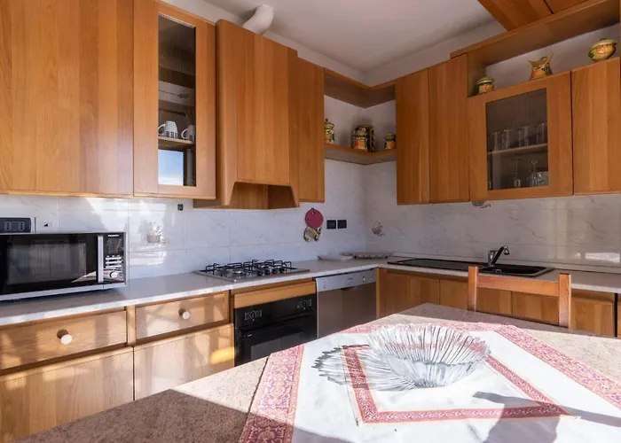 Lägenhet Aurora By Interhome Costarainera